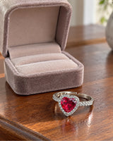 Anillo Ajustable Corazón de Cristal + Estuche — detalle y contenido